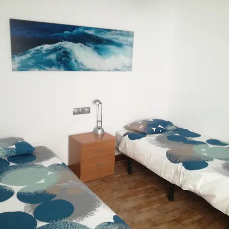 Surfhouse Famara Guest house Teguise (Lanzarote)