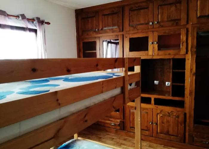 Surfhouse Famara Pensión