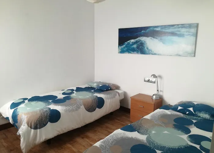 Guest house Surfhouse Famara 2*
