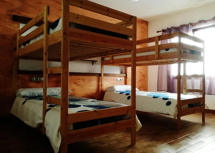 Surfhouse Famara Teguise (Lanzarote)